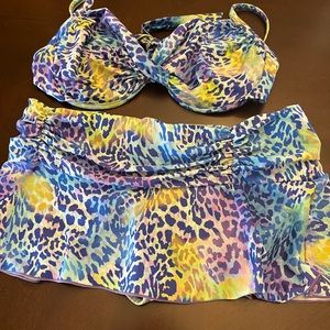 Kenneth Cole 38 B/C top skirt bottoms M